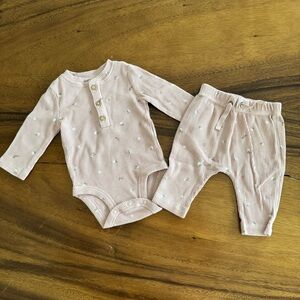 Carter’s Waffle Pink Baby Girl Long-sleeve Onesie and Pants Set size 3M